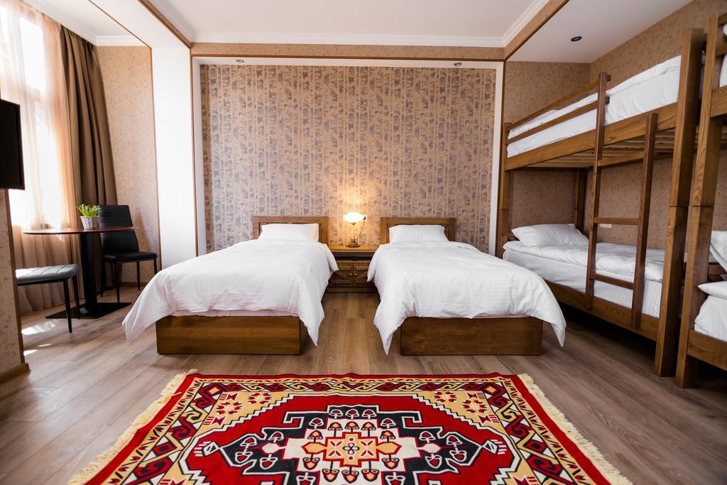 Metekhi'S Galavani Hotel Tbiliszi Kültér fotó