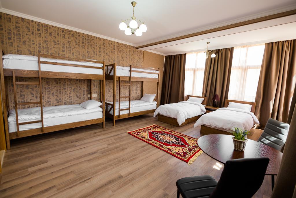 Metekhi'S Galavani Hotel Tbiliszi Kültér fotó