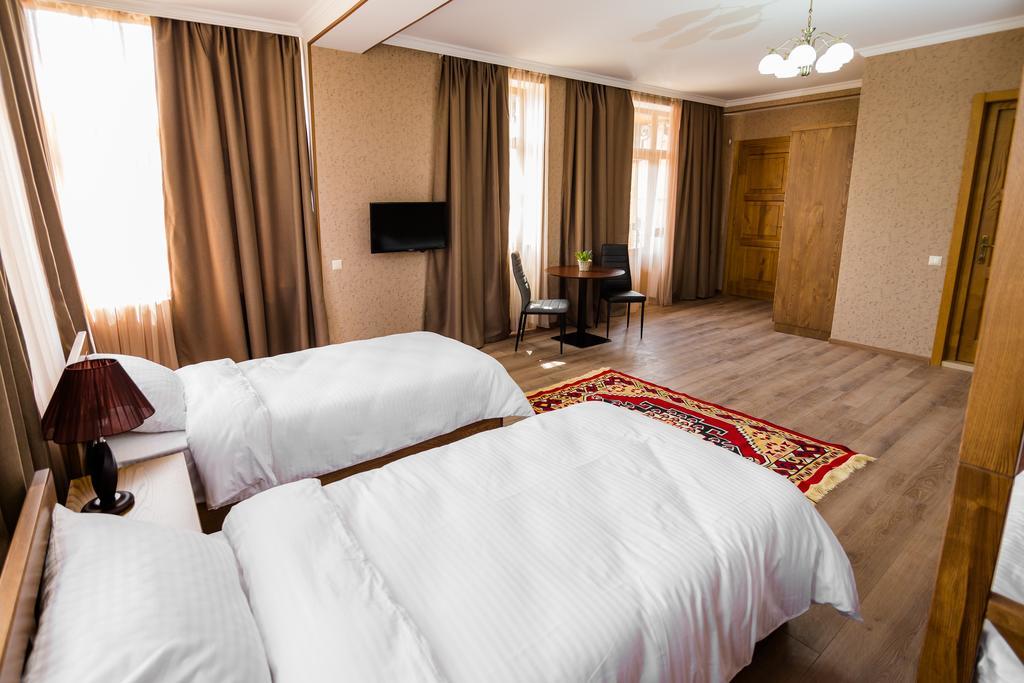 Metekhi'S Galavani Hotel Tbiliszi Szoba fotó